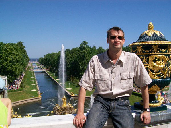 Андрей Степанов