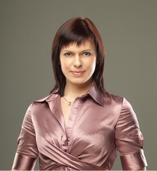 Алена Коновальцева