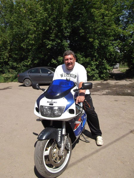 Юра Лошкарёв