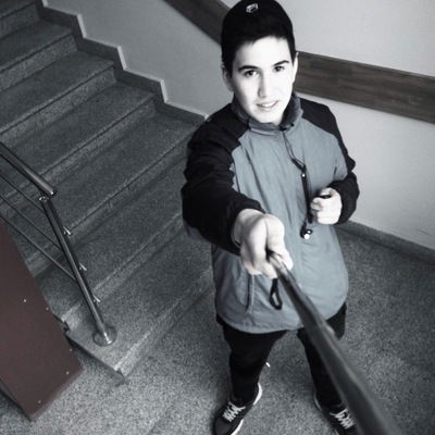 Алмаз Сулейманов