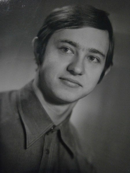 Николай Фролов