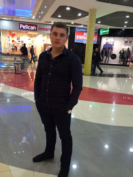 Александр Волков