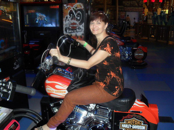 Елена Кравцова