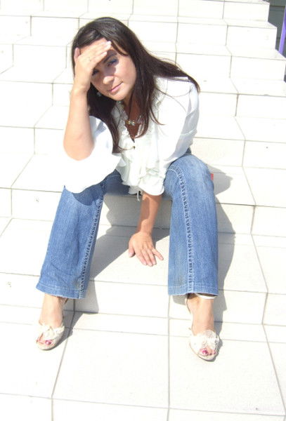 Юлия Азарова