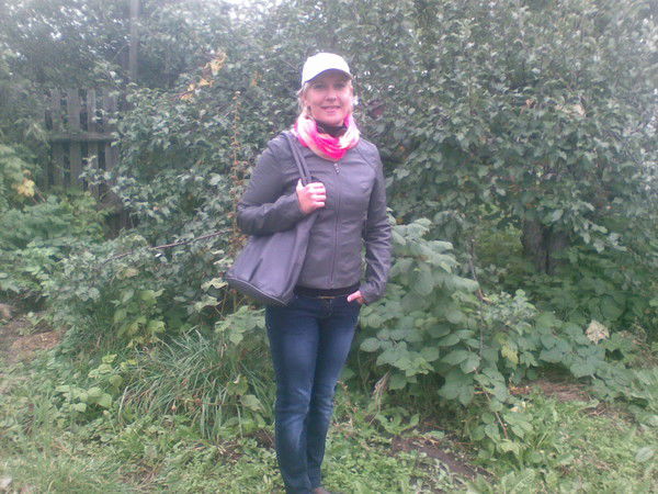 Елена Мельник