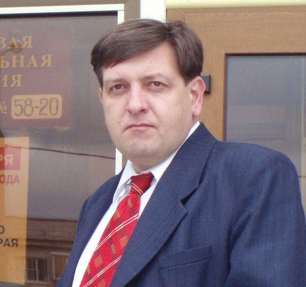 Андрей Старостин