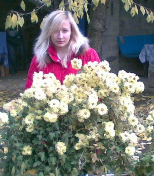 Женя Девяткова