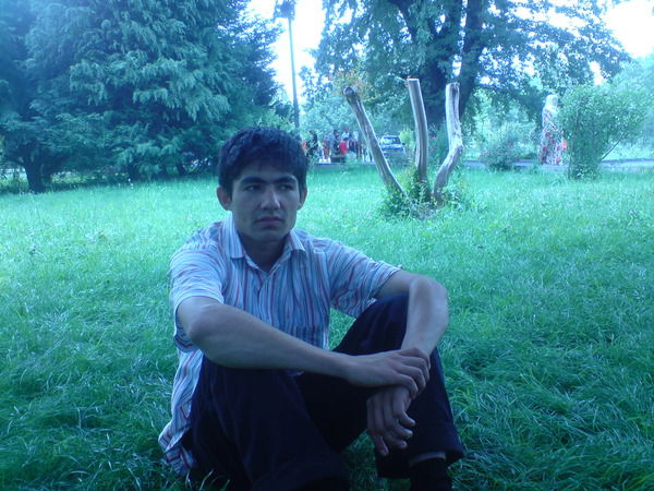 Вали Каримов