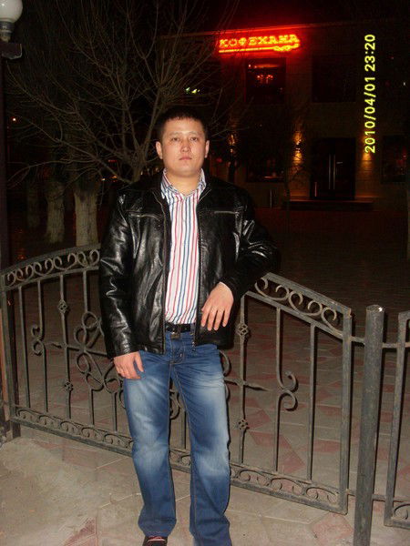 Сержан Ажибеков