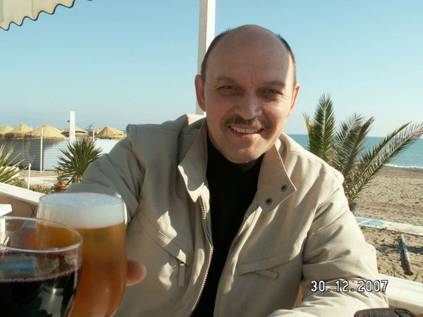 Виктор Калиненко