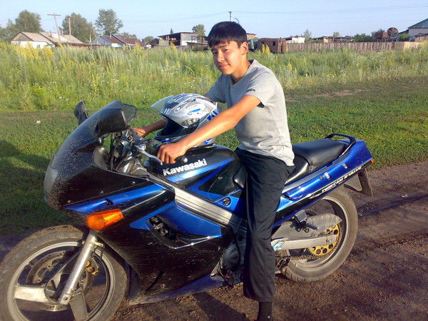 Булат Садыков