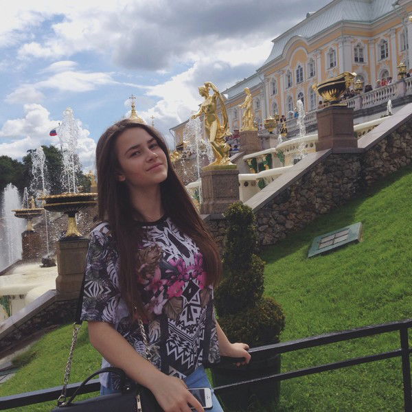 Влада Голубева