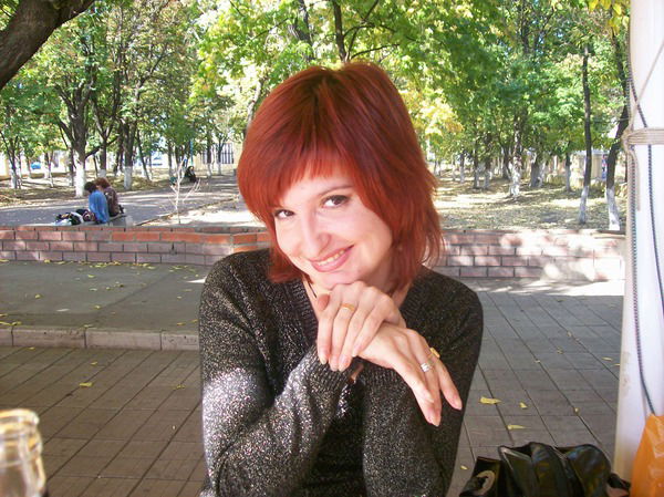 Елена Попова