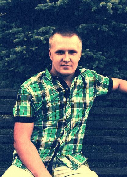 Олег Ентальцев