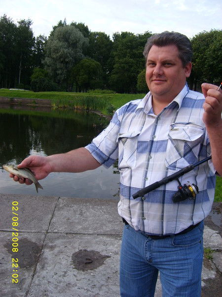 Олег Макаров