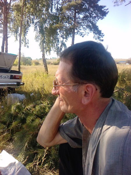 Александр Украинцев