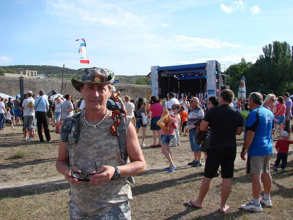 Александр Иванов