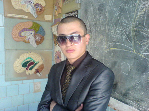 Баходур Бобомуротов