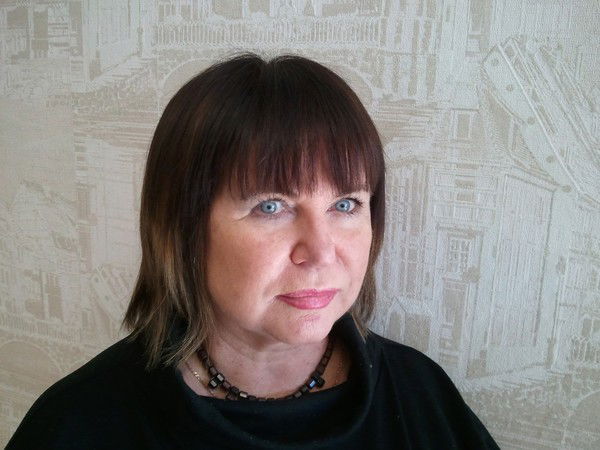 Елена Козырева