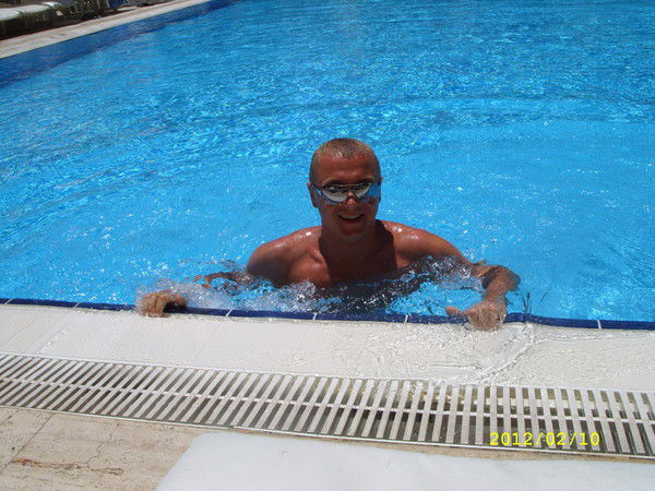 Александр Баранов