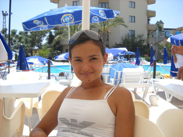 Айгуля Султанова