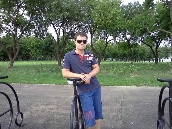 Алекс Попов