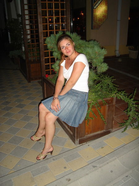 Елена Азарова