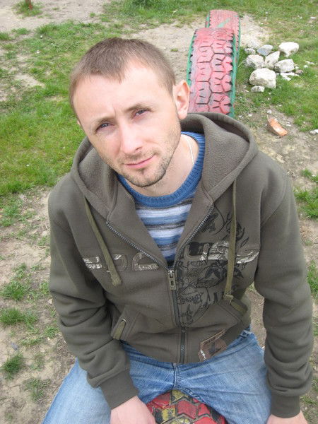 Александр Максютенко