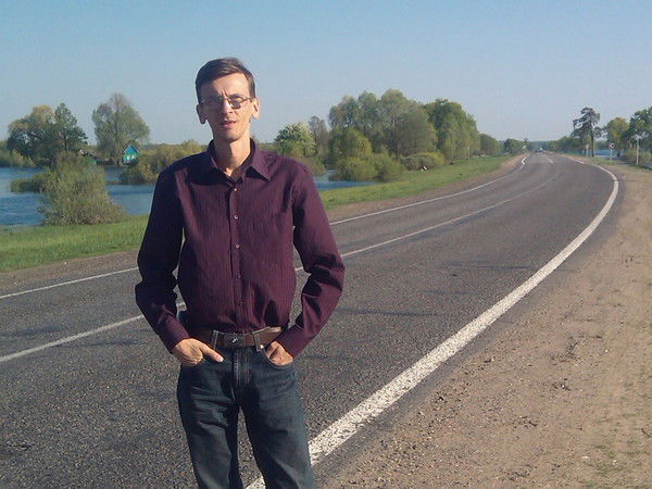 Денис Маслов