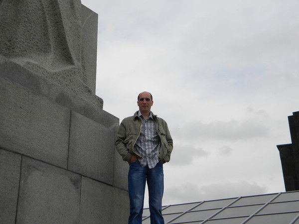 Олег Фролов