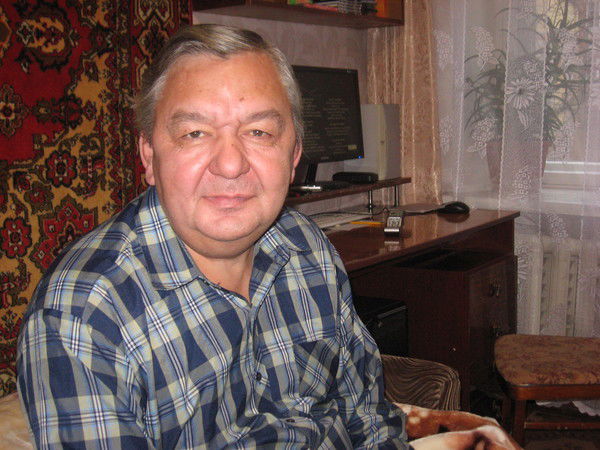 Евгений Столбов