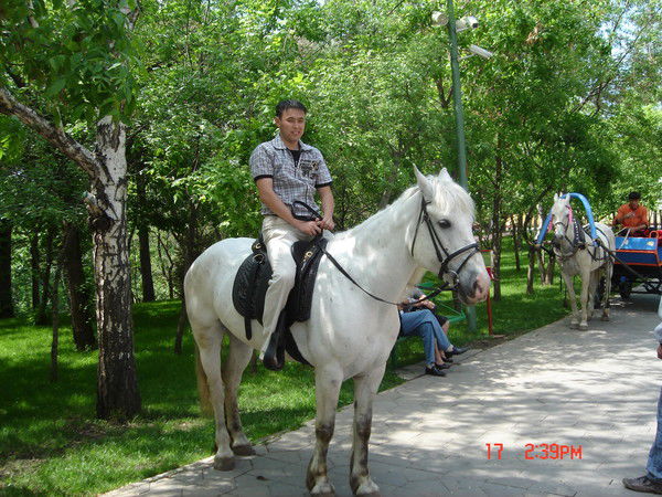 Даурен Кусаинов