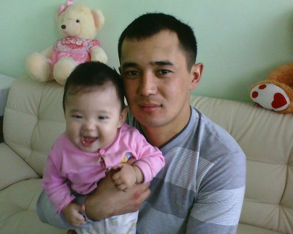 Алмас Абзалбеков