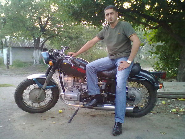 Артем Гуменюк