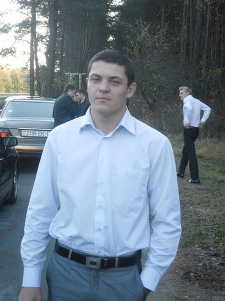 Максим Неважно