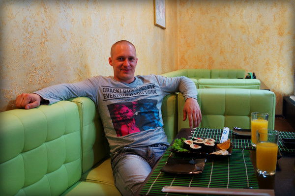 Юрий Адамов