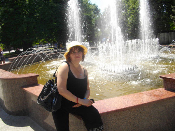 Оля Семенова