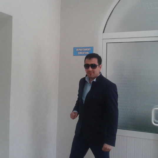 Джамшед Исматов