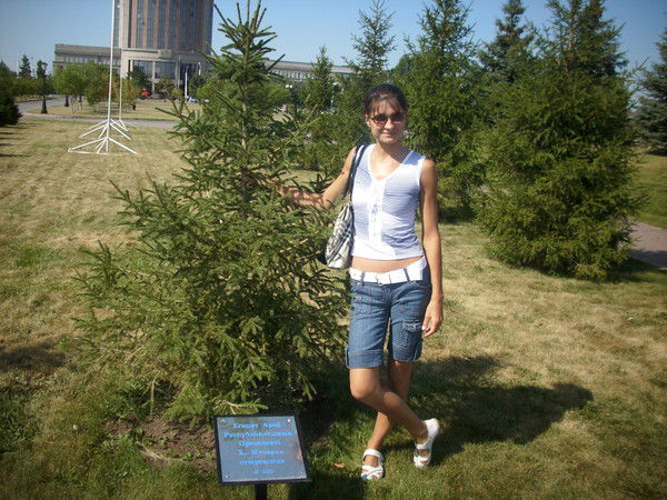 Анфиса Серова