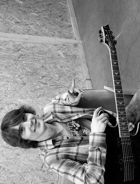 Женек Волков