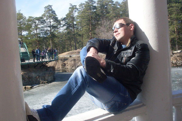 Артем Фенинец