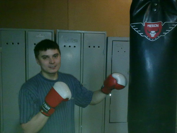 Рустам Низамов