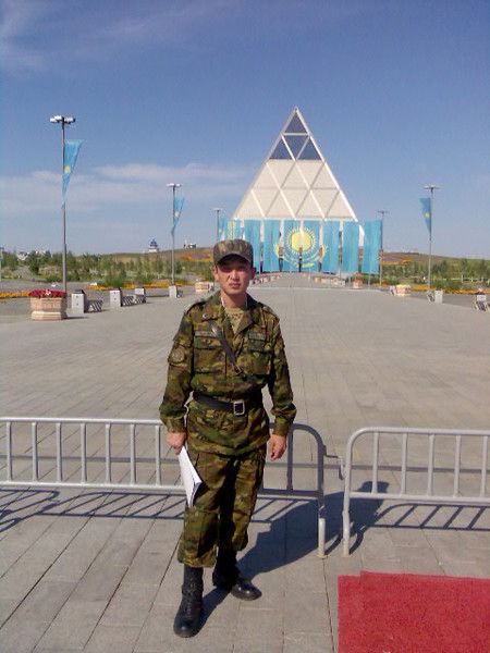 Дархан Абсадиров