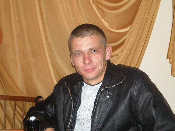 Денис Белоус