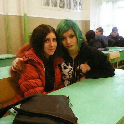 Женя Змиевская