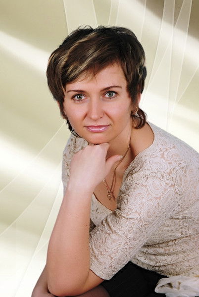 Елена Лихонос