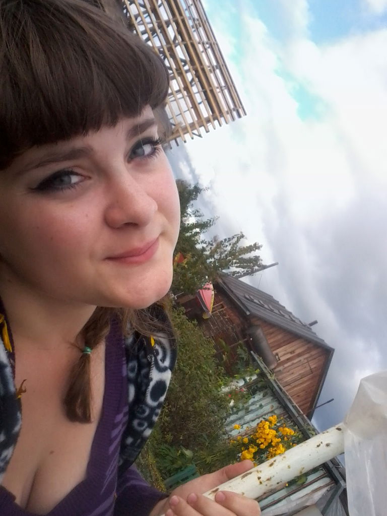 [Девочка_ Со_Странностями]