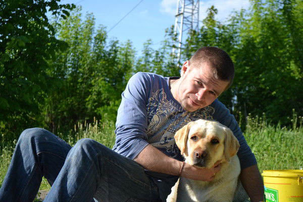 Александр Комраков