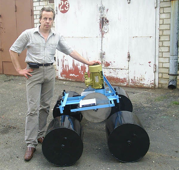 Андрей Мишутин