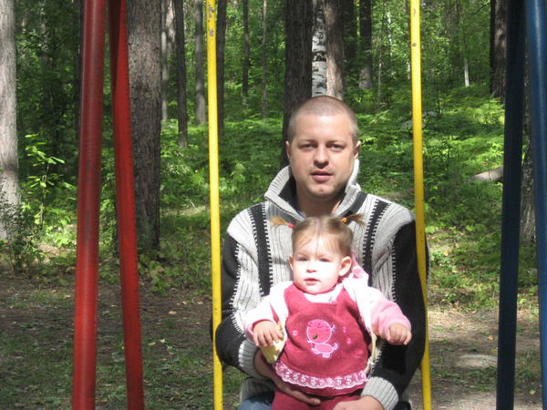 Антон Попов